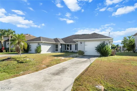 $499,000 | 914-916 Southeast 14th Terrace, Cape Coral, FL 33990