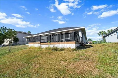 $499,000 | 914-916 Southeast 14th Terrace, Cape Coral, FL 33990