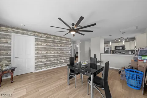 $499,000 | 914-916 Southeast 14th Terrace, Cape Coral, FL 33990