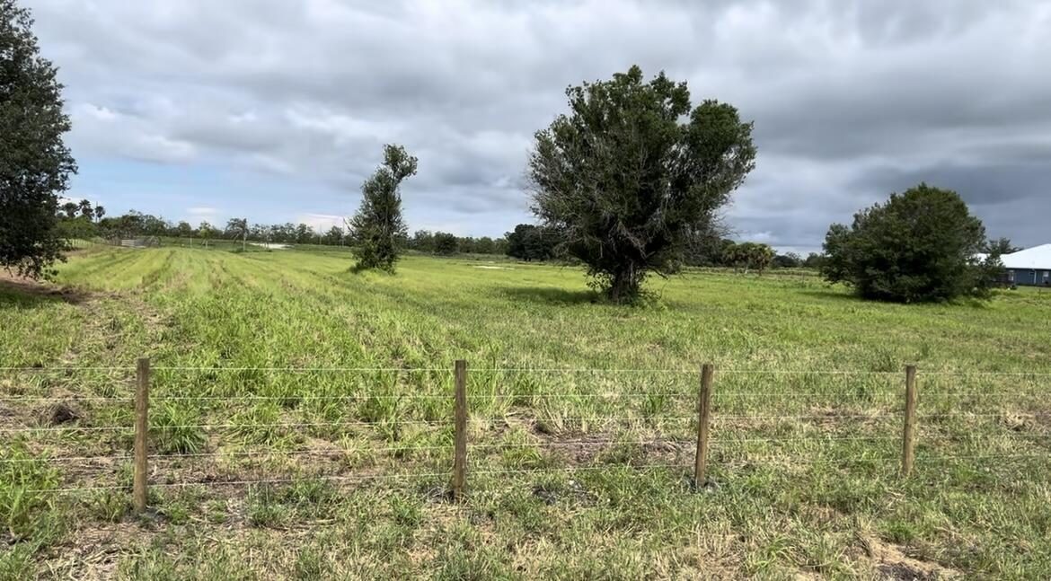 1503 South Header Canal Road Fort Pierce, FL 34945 - Photo 5 of 11 beyc688287c44aab2