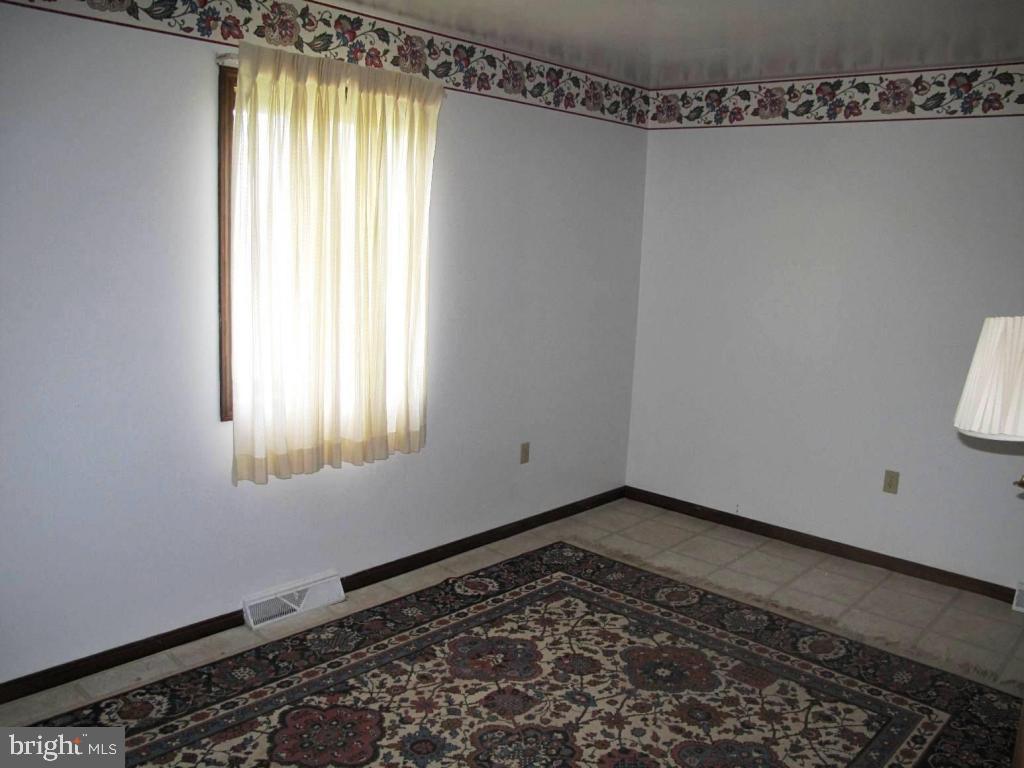 1178 Cider Press Road Manheim, PA 17545 - Photo 16 of 31 a view of a room with window