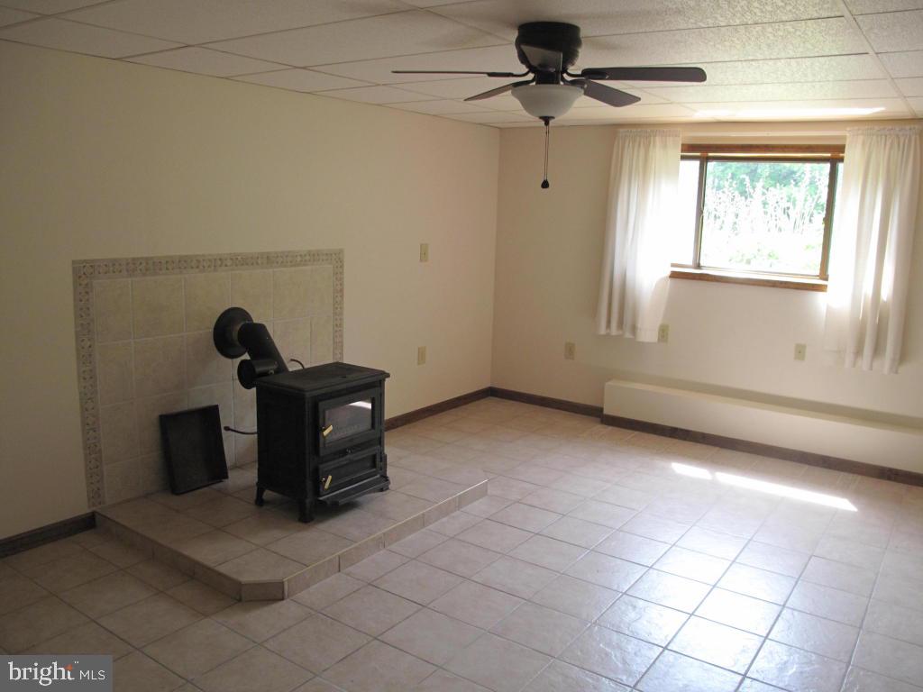 1178 Cider Press Road Manheim, PA 17545 - Photo 23 of 31 a view of a room with furniture and windows