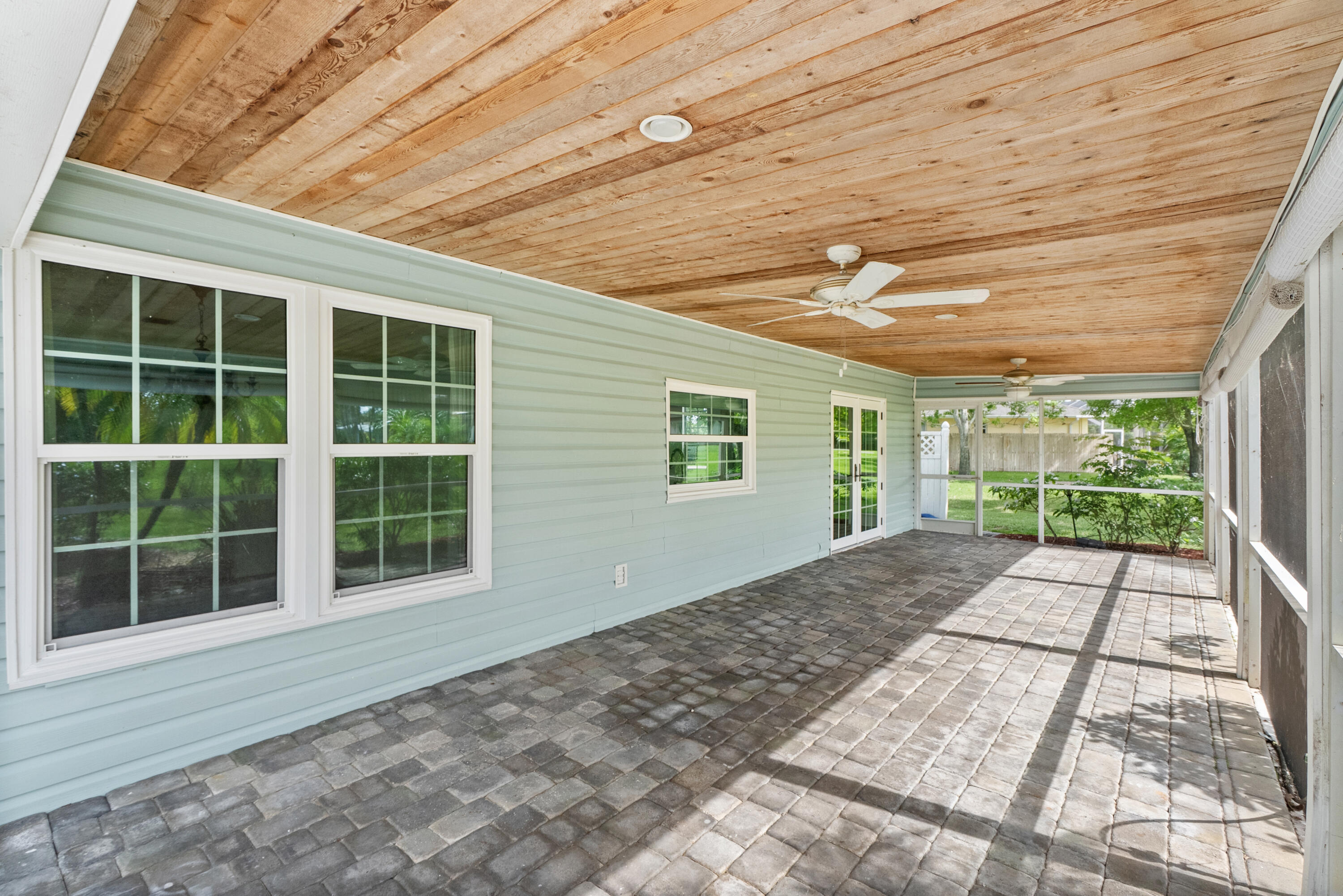 2415 Northwest Cove View Stuart, FL 34994 - Photo 27 of 54 DSC07232