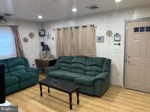 3924 Rauch Street Harrisburg, PA 17109 - Photo 5 of 30 Gallery Image 5