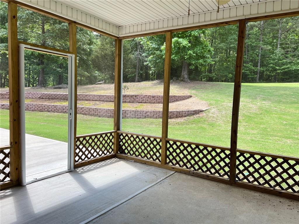 194 Sweet Water Ridge Hoschton, GA 30548 - Photo 29 of 35