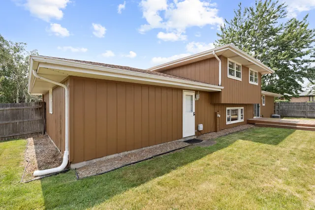 $339,000 | 8456 170th Place, Tinley Park, IL 60487