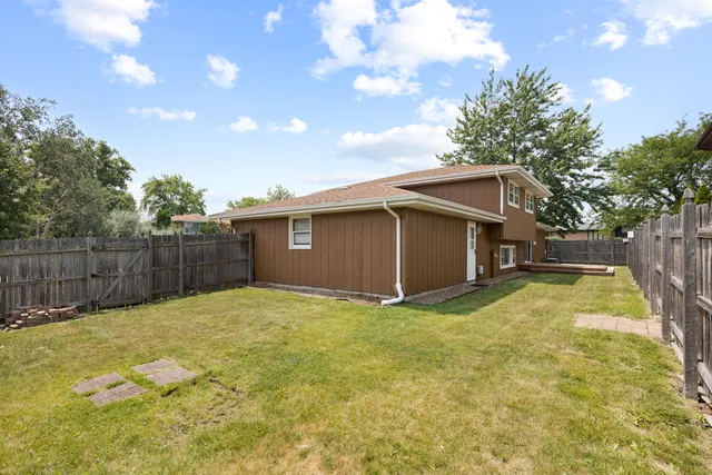 $339,000 | 8456 170th Place, Tinley Park, IL 60487
