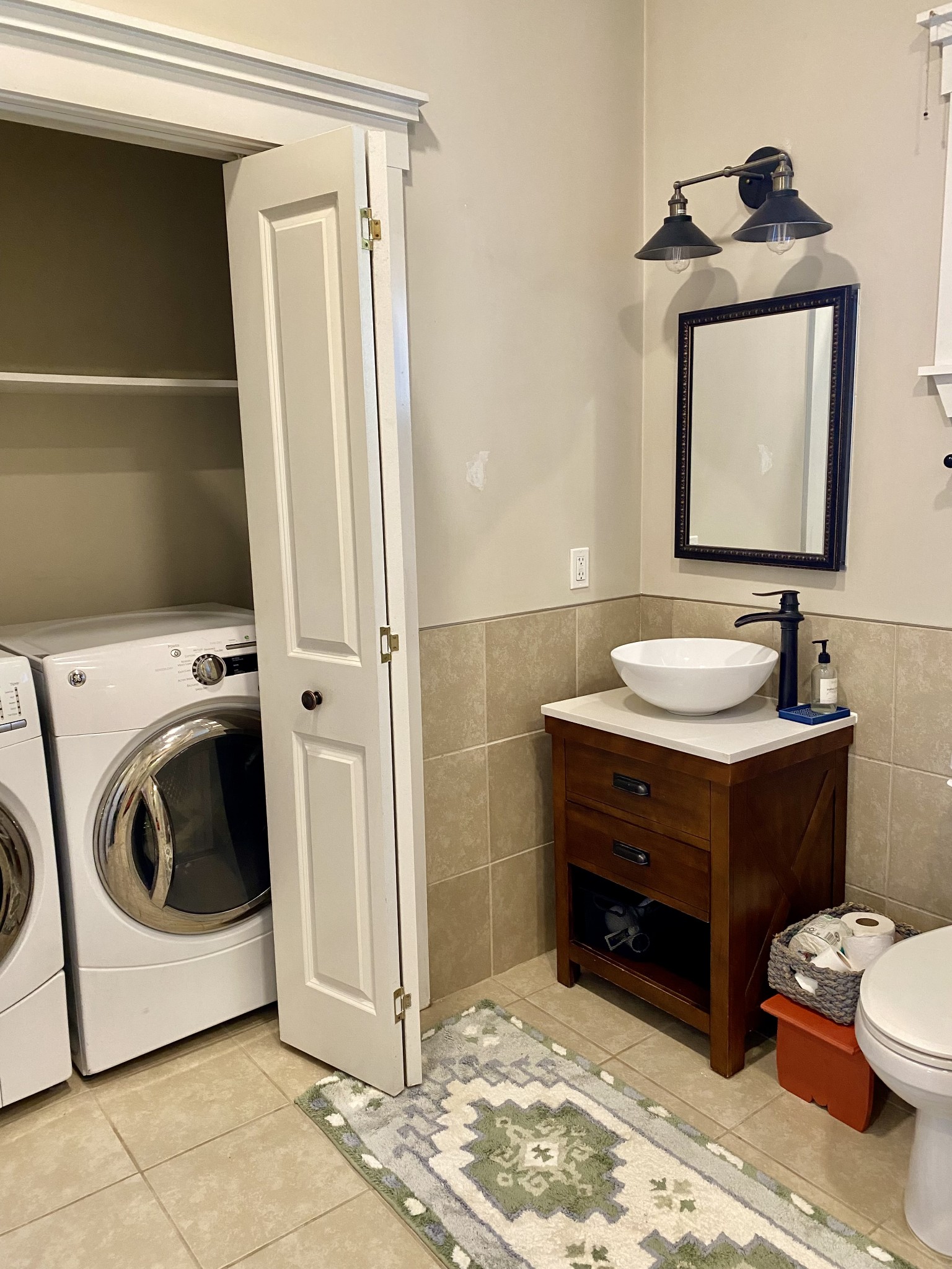 164 Rattlesnake Road McMinnville, TN 37110 - Photo 30 of 45 a bathroom with a sink a toilet and shower