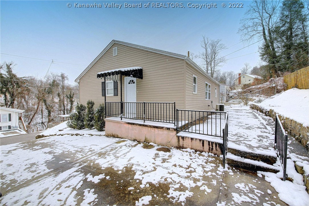 1018 Forest Road Charleston, WV 25314 - Photo 39 of 40 Gallery Image 39