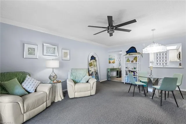 $275,000 | 87 North Collier Boulevard, Unit B4, Marco Island, FL 34145