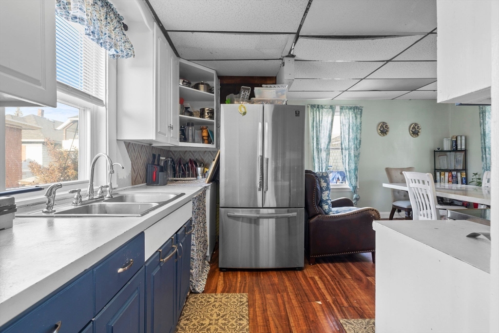 23 Summit Avenue Lawrence, MA 01841 - Photo 11 of 31