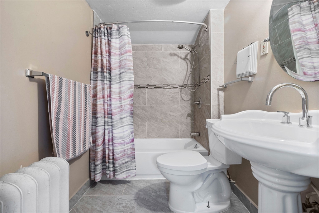 23 Summit Avenue Lawrence, MA 01841 - Photo 21 of 31