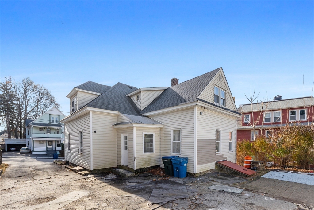 23 Summit Avenue Lawrence, MA 01841 - Photo 26 of 31