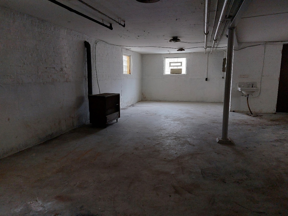 9217 South Racine Avenue Chicago, IL 60620 - Photo 11 of 15 Gallery Image 11