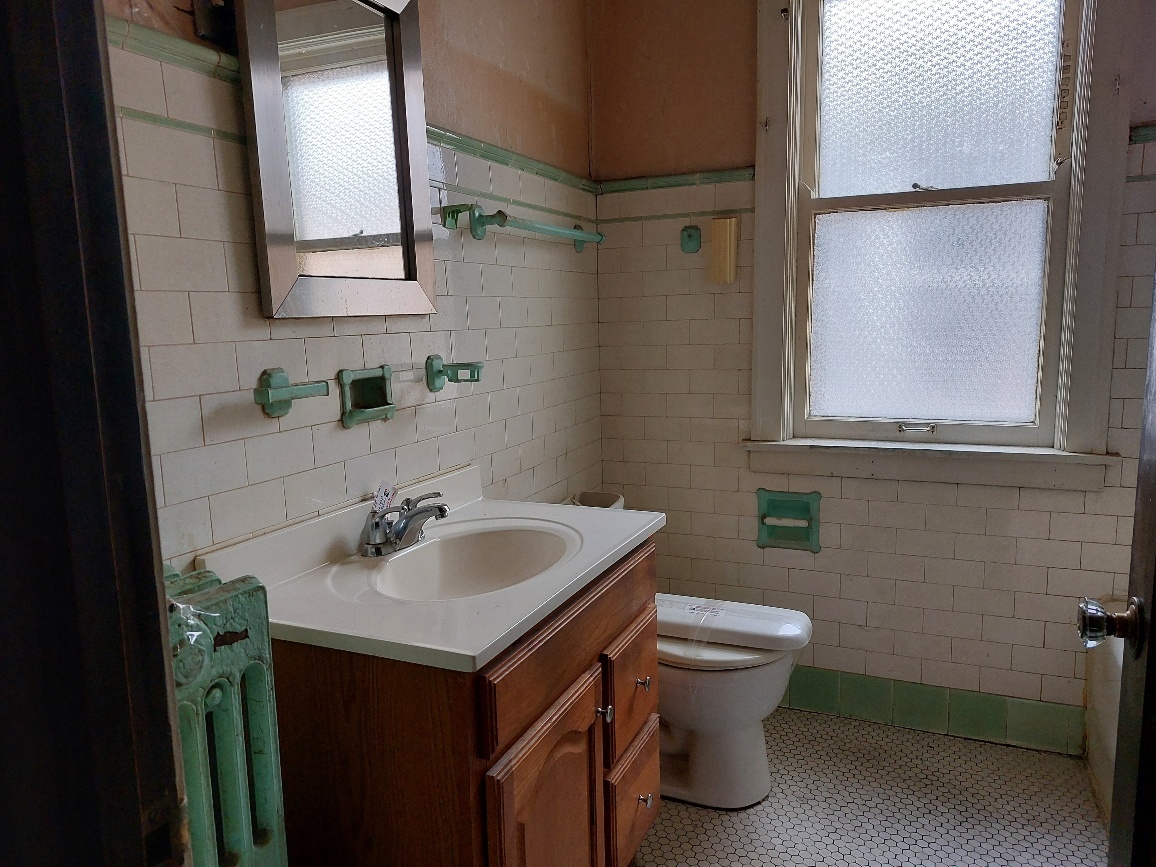 9217 South Racine Avenue Chicago, IL 60620 - Photo 9 of 15 Gallery Image 9