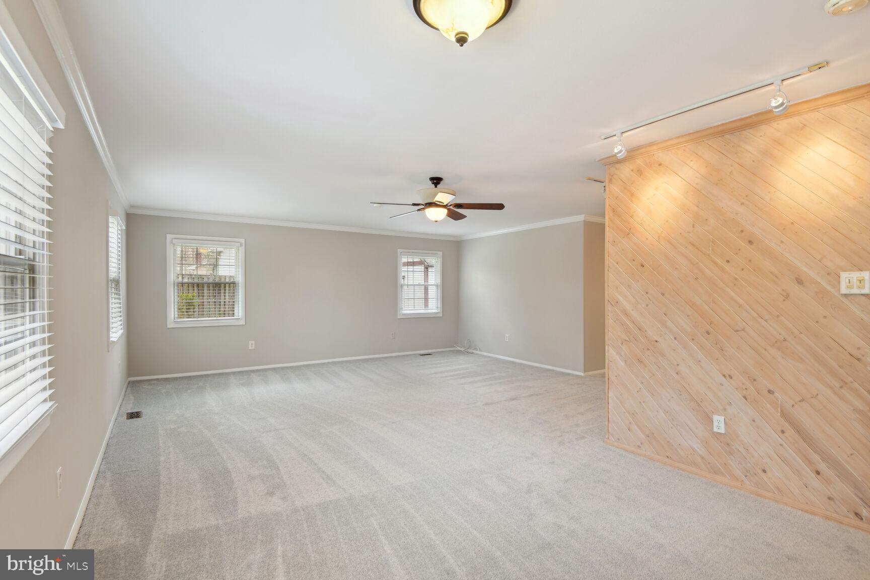 16110 Pointer Ridge Drive Bowie, MD 20716 - Photo 4 of 28