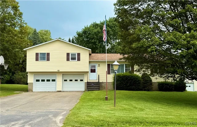 $295,000 | 2026 Reservoir Road, Paris, NY 13322