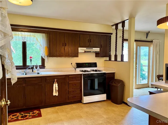 $295,000 | 2026 Reservoir Road, Paris, NY 13322