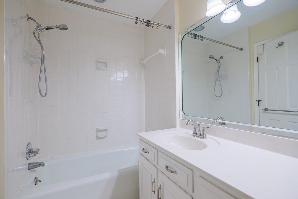 806 Millpond Road Valdosta, GA 31602 - Photo 29 of 55 Gallery Image 29
