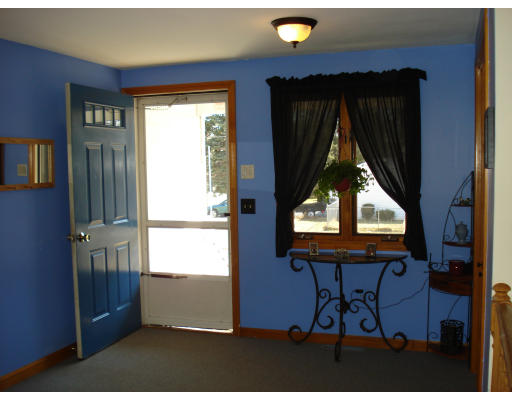 142 Treetop Avenue Springfield, MA 01118 - Photo 8 of 30 Gallery Image 8