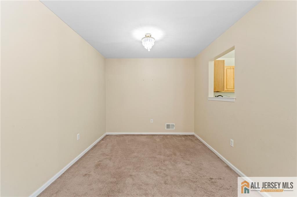 5 Edith Drive Somerset, NJ 08873 - Photo 12 of 26