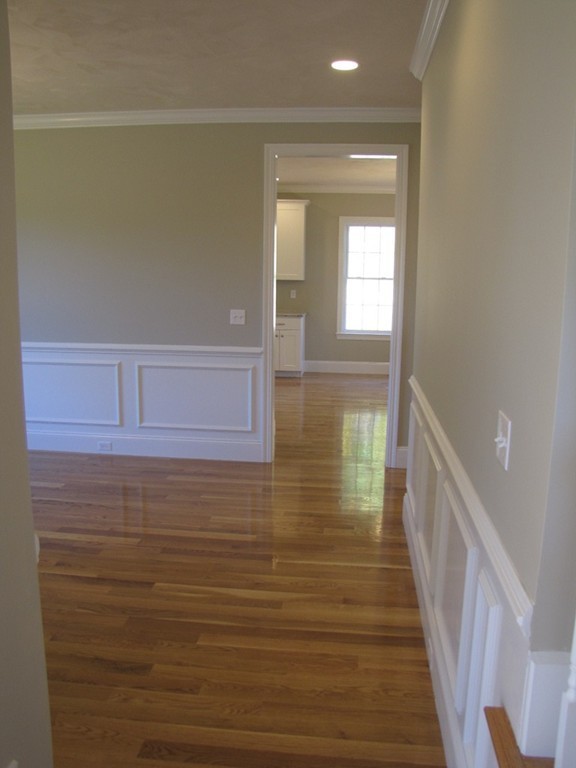 30 Jordan Road Holden, MA 01520 - Photo 7 of 27 Gallery Image 7