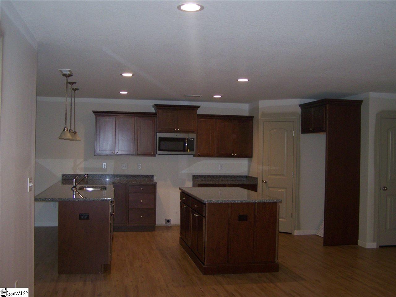125 Sleepy River Road Simpsonville, SC 29681 - Photo 4 of 6 Gallery Image 4