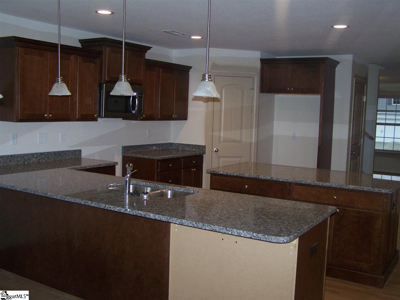 125 Sleepy River Road Simpsonville, SC 29681 - Photo 6 of 6 Gallery Image 6