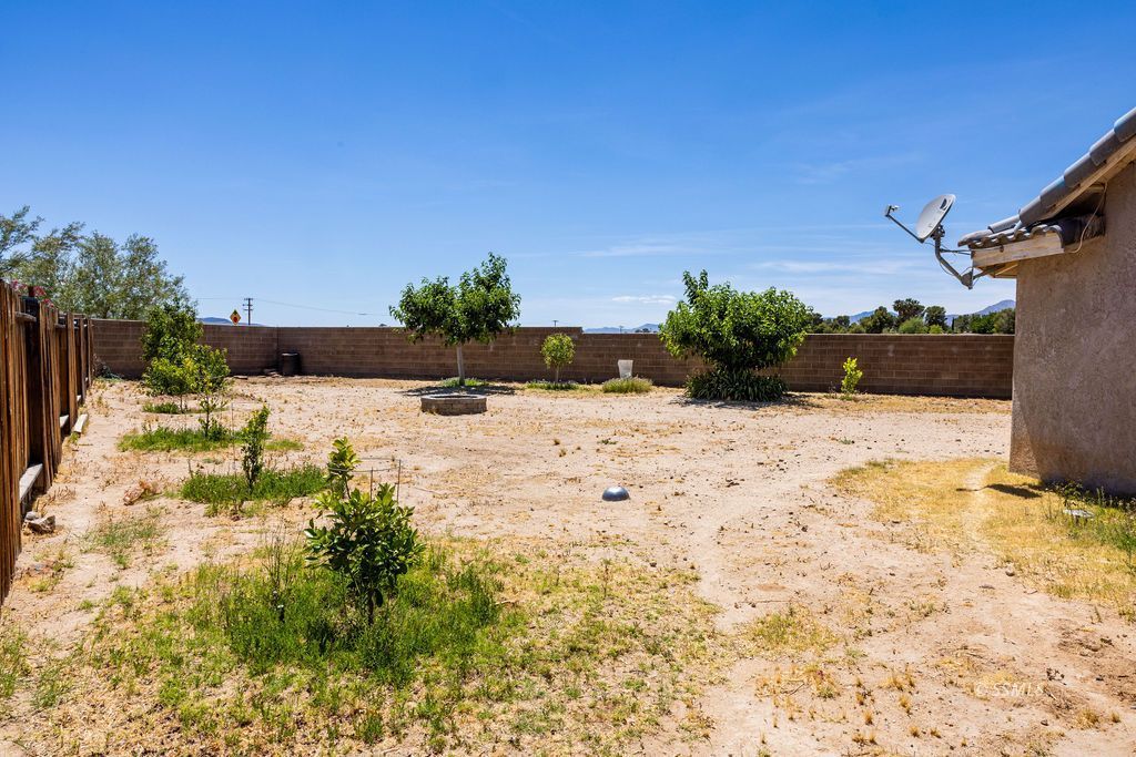 1221 Alysa Court Ridgecrest, CA 93555 - Photo 43 of 44