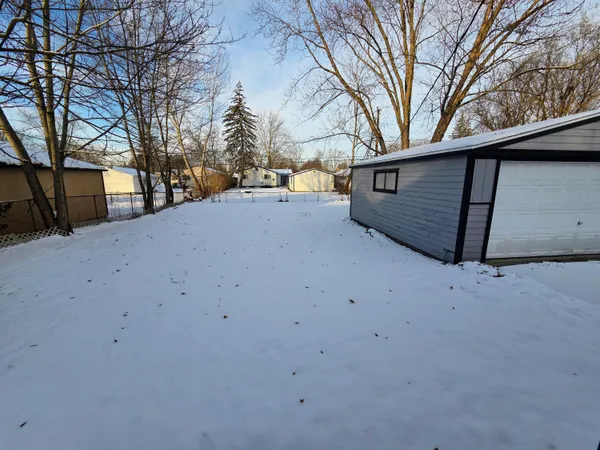 $180,000 | 15700 Oakbrook Street, Romulus, MI 48174