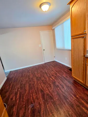 $180,000 | 15700 Oakbrook Street, Romulus, MI 48174