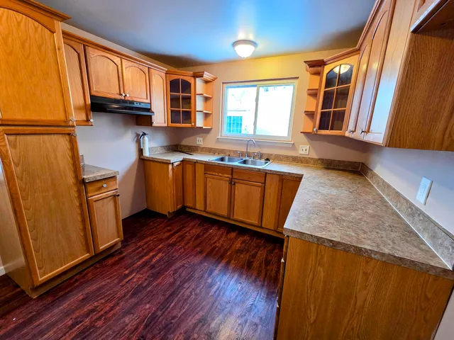 $178,500 | 15700 Oakbrook Street, Romulus, MI 48174