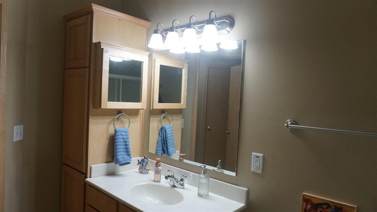 1092 Walnut Avenue, Unit 210 Riverside, IA 52327 - Photo 15 of 20 Gallery Image 15