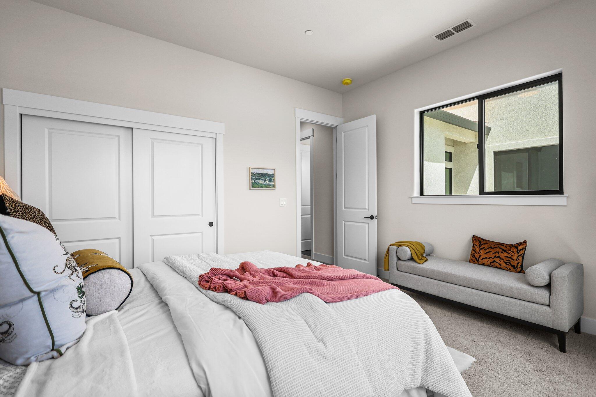 2876 River Mist Walk Redding, CA 96001 - Photo 23 of 40 25-web-or-mls-8Q0A5627