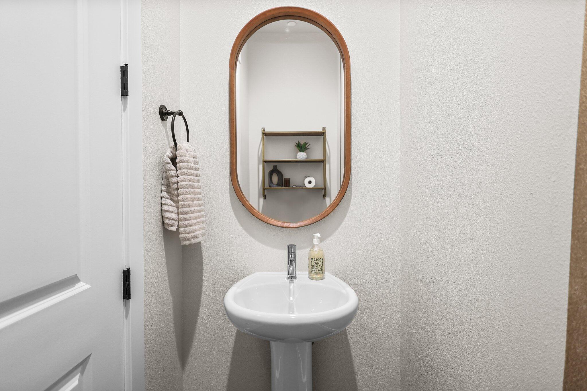 2876 River Mist Walk Redding, CA 96001 - Photo 33 of 40 31-web-or-mls-8Q0A5672_1