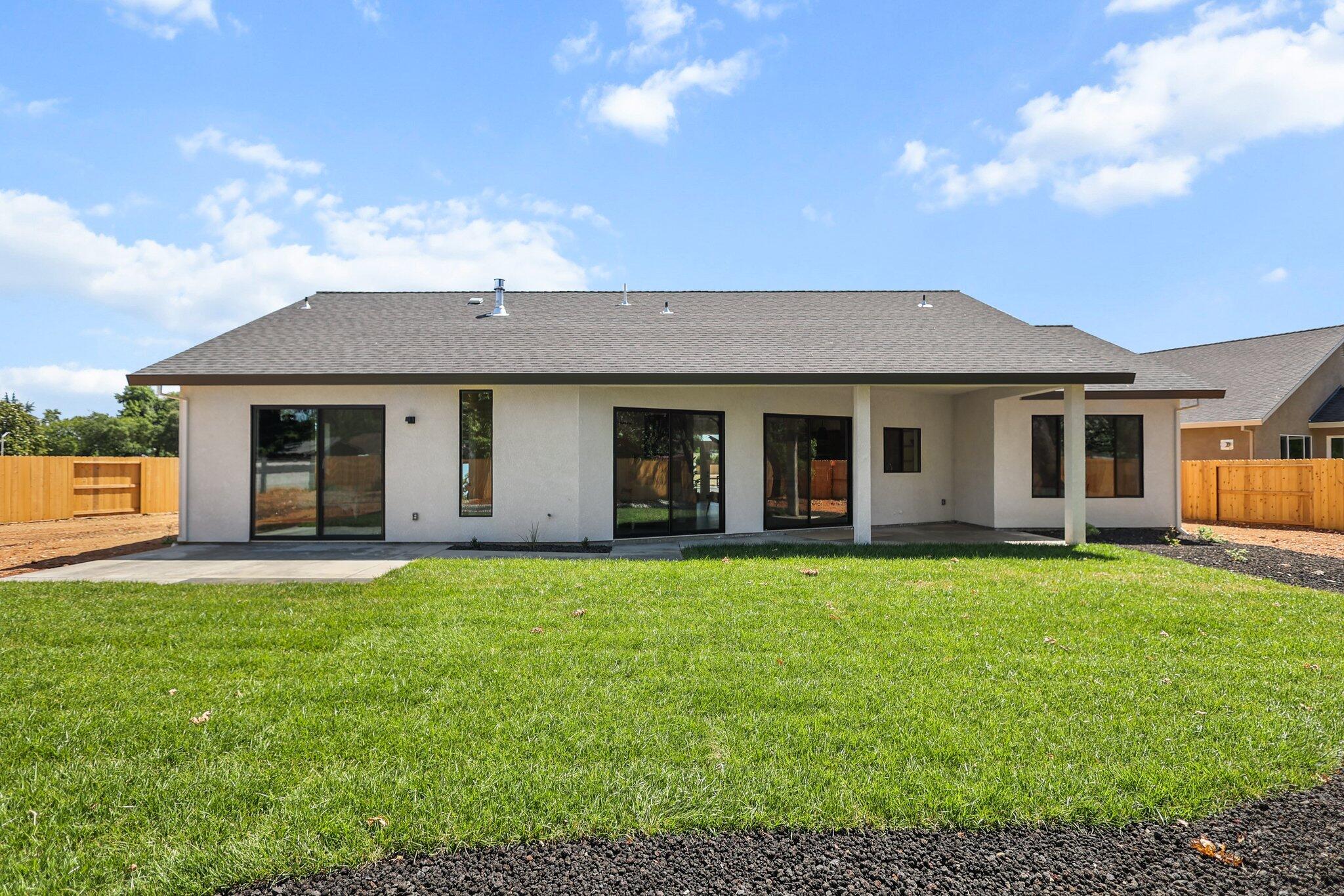 2876 River Mist Walk Redding, CA 96001 - Photo 35 of 40 36-web-or-mls-8Q0A5726