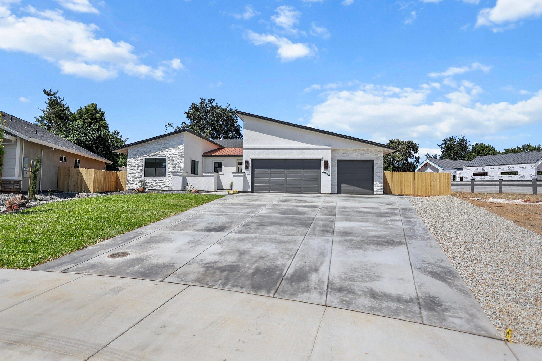 2876 River Mist Walk Redding, CA 96001 - Photo 38 of 40 43-web-or-mls-8Q0A5787