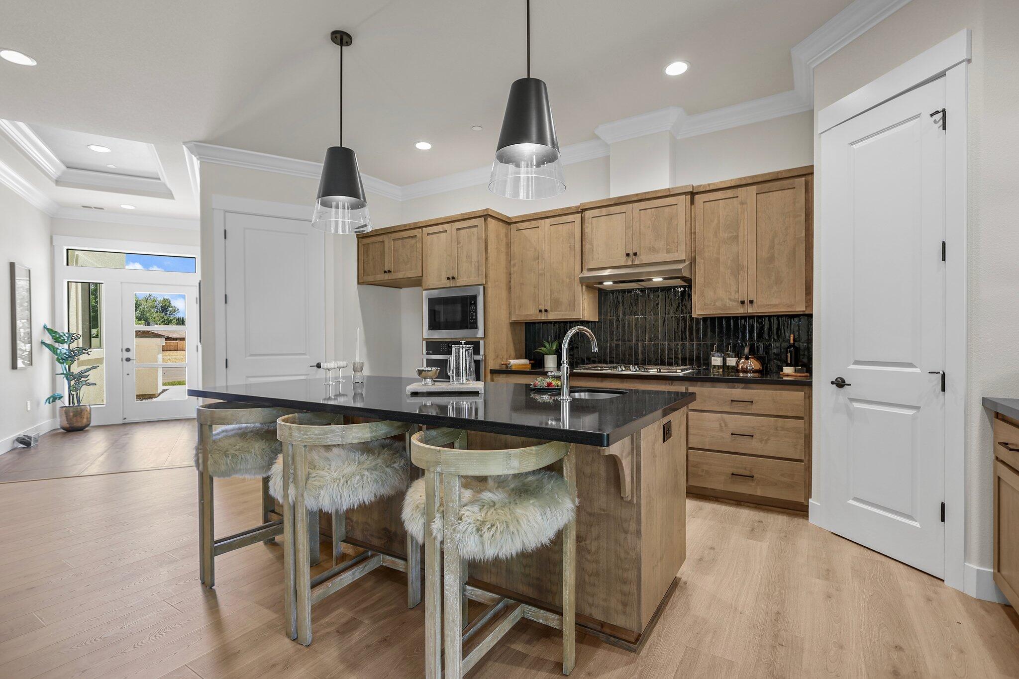 2876 River Mist Walk Redding, CA 96001 - Photo 9 of 40 2-web-or-mls-8Q0A5377