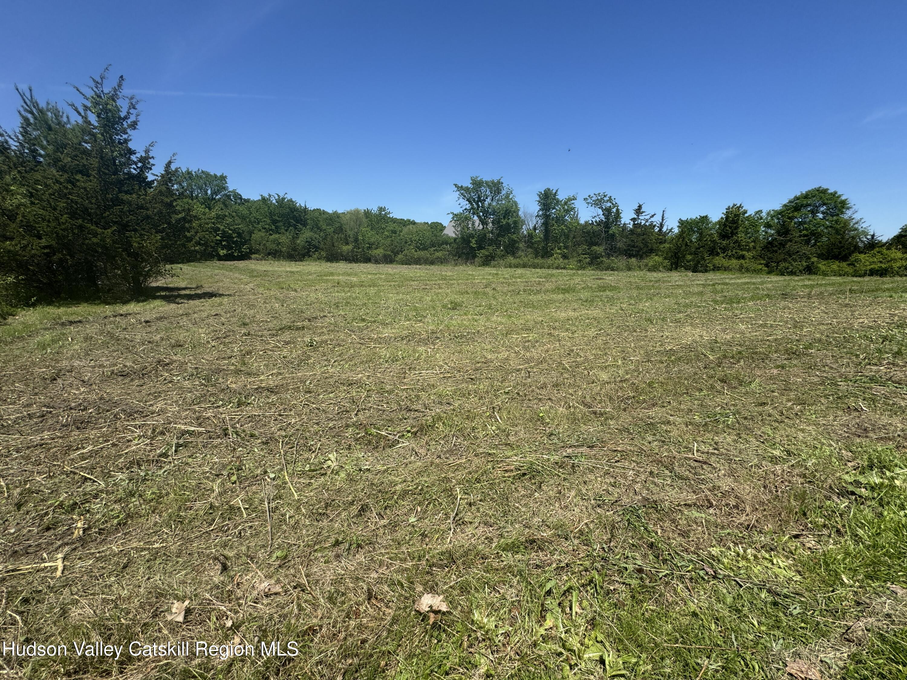 2654 Sleepy Hollow Road Athens, NY 12015 - Photo 7 of 10 a view of a lake with houses in the back