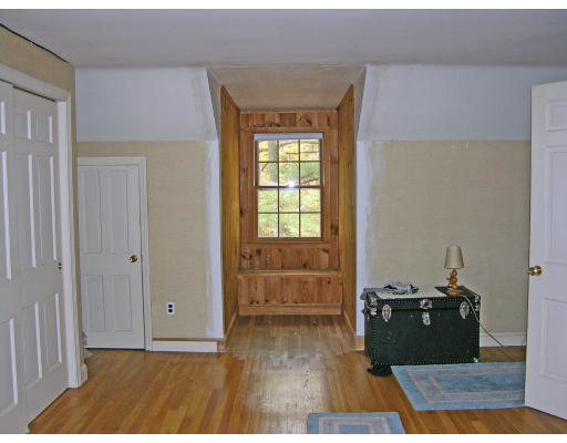 8 Pattee Road Harvard, MA 01451 - Photo 8 of 10 a view of bathroom with bathtub and wooden floor