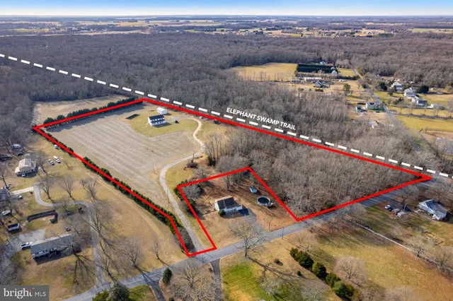 an aerial view of a houses