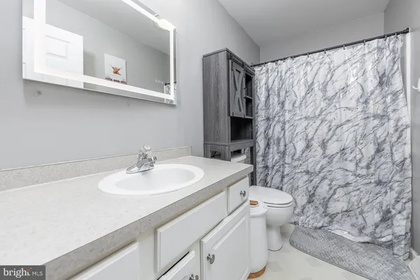 $725,000 | 29 Three Bridge Road, Monroeville, NJ 08343