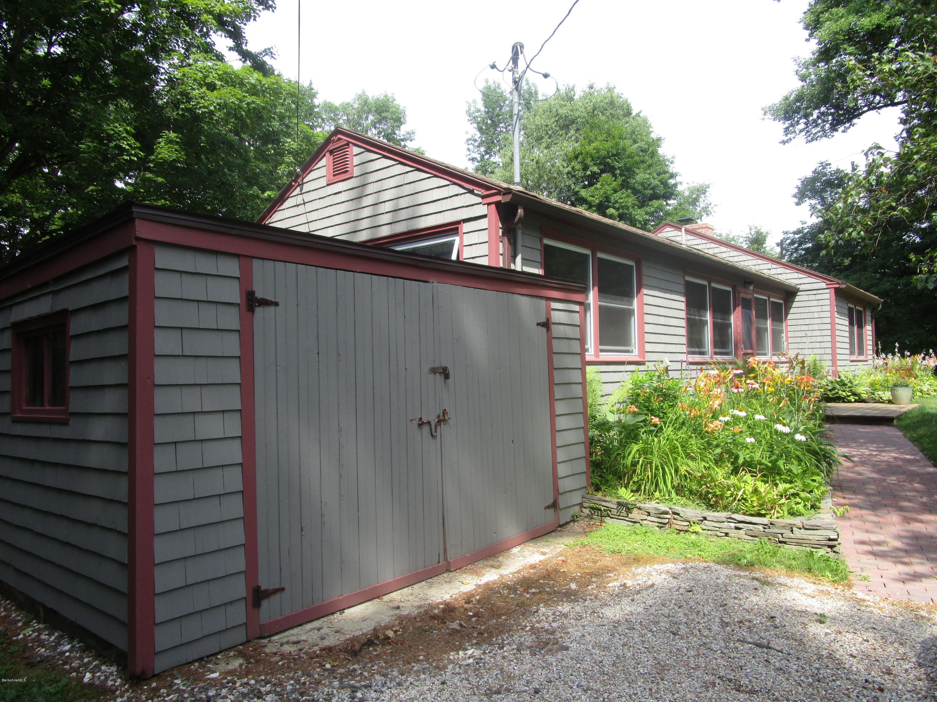 139 E Road Alford, MA 01266 - Photo 24 of 32 Messing Garage