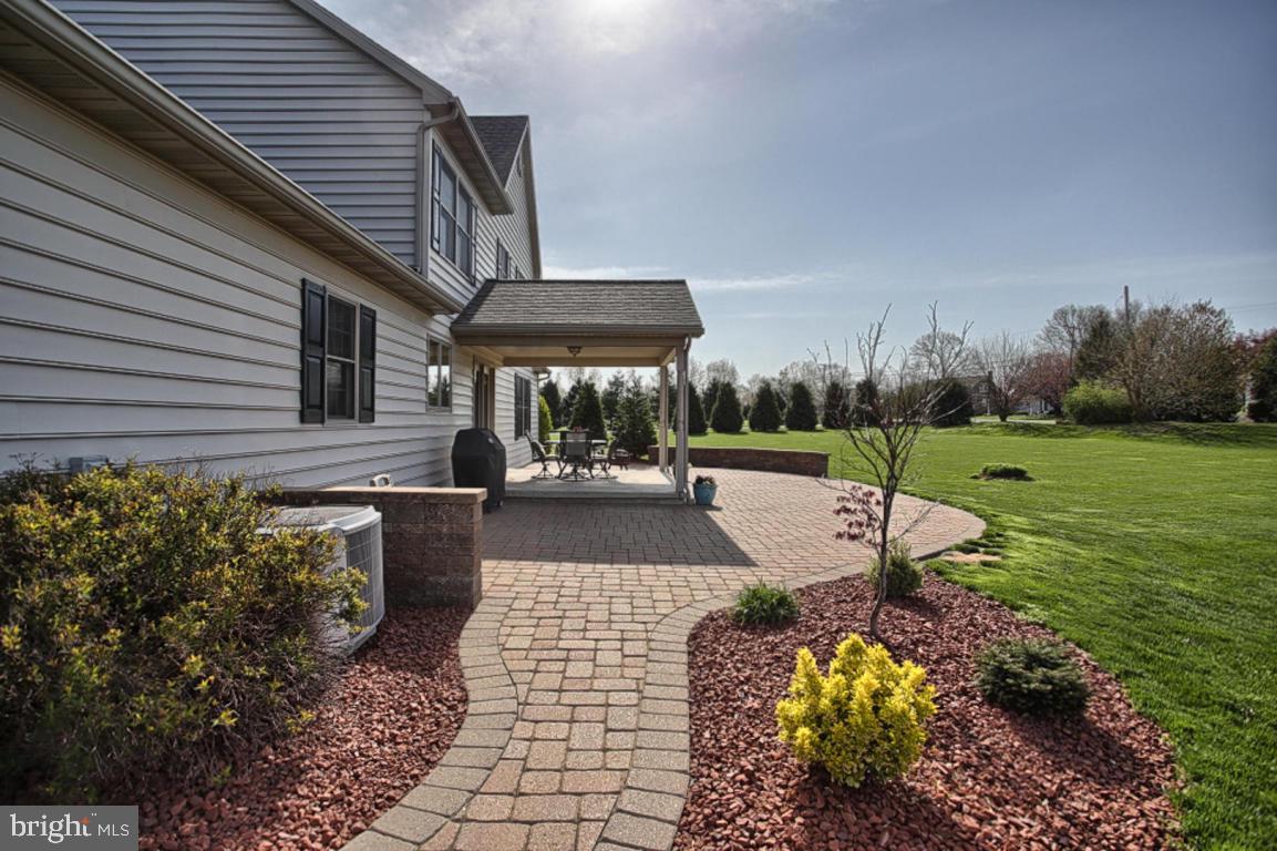 736 Rohen Ridge Drive Lititz, PA 17543 - Photo 29 of 32