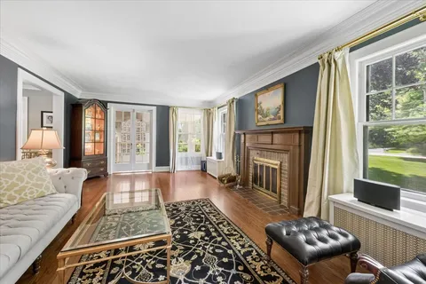 $1,199,000 | 957 Wade Street, Highland Park, IL 60035