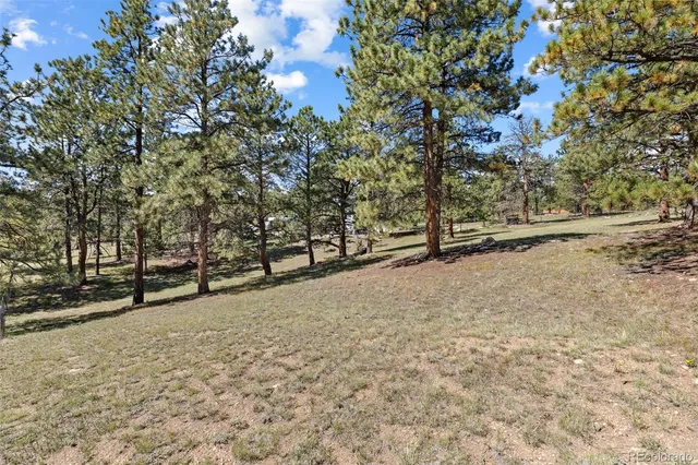 a view of a storage & utility room