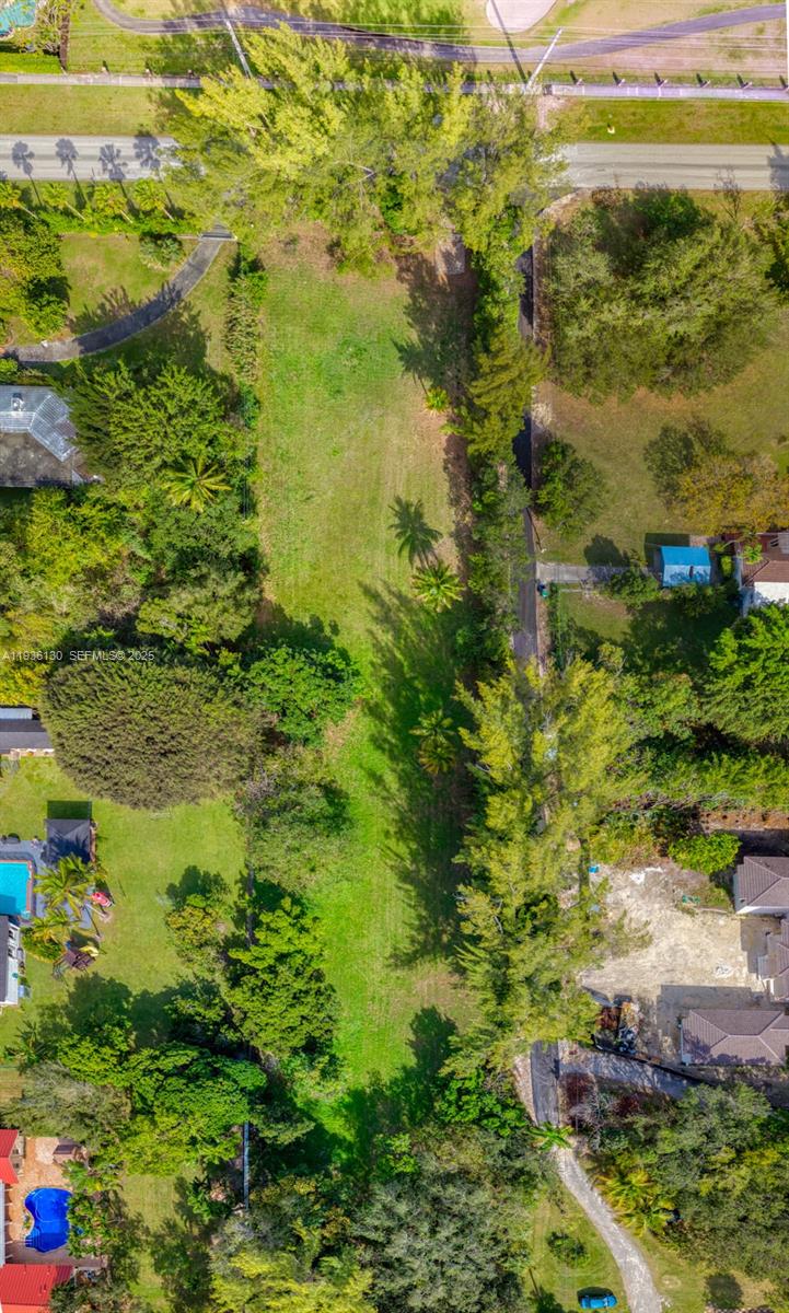 9840 Southwest 104th Street Miami, FL 33176 - Photo 3 of 9