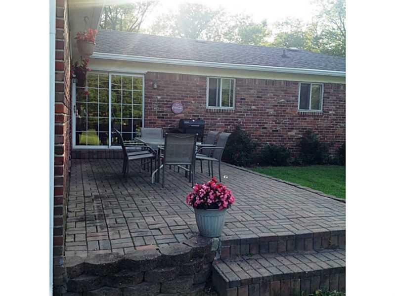8039 Folkstone Road Indianapolis, IN 46268 - Photo 18 of 24 Gallery Image 18