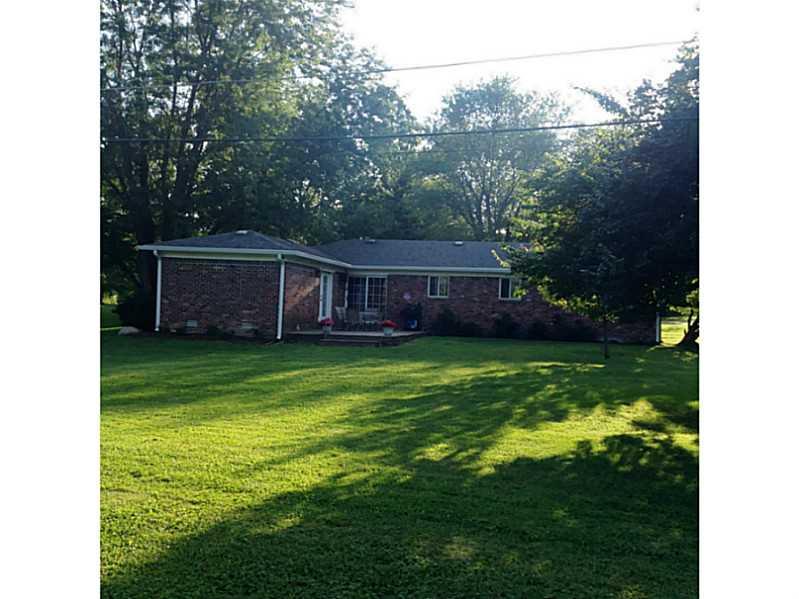 8039 Folkstone Road Indianapolis, IN 46268 - Photo 22 of 24 Gallery Image 22