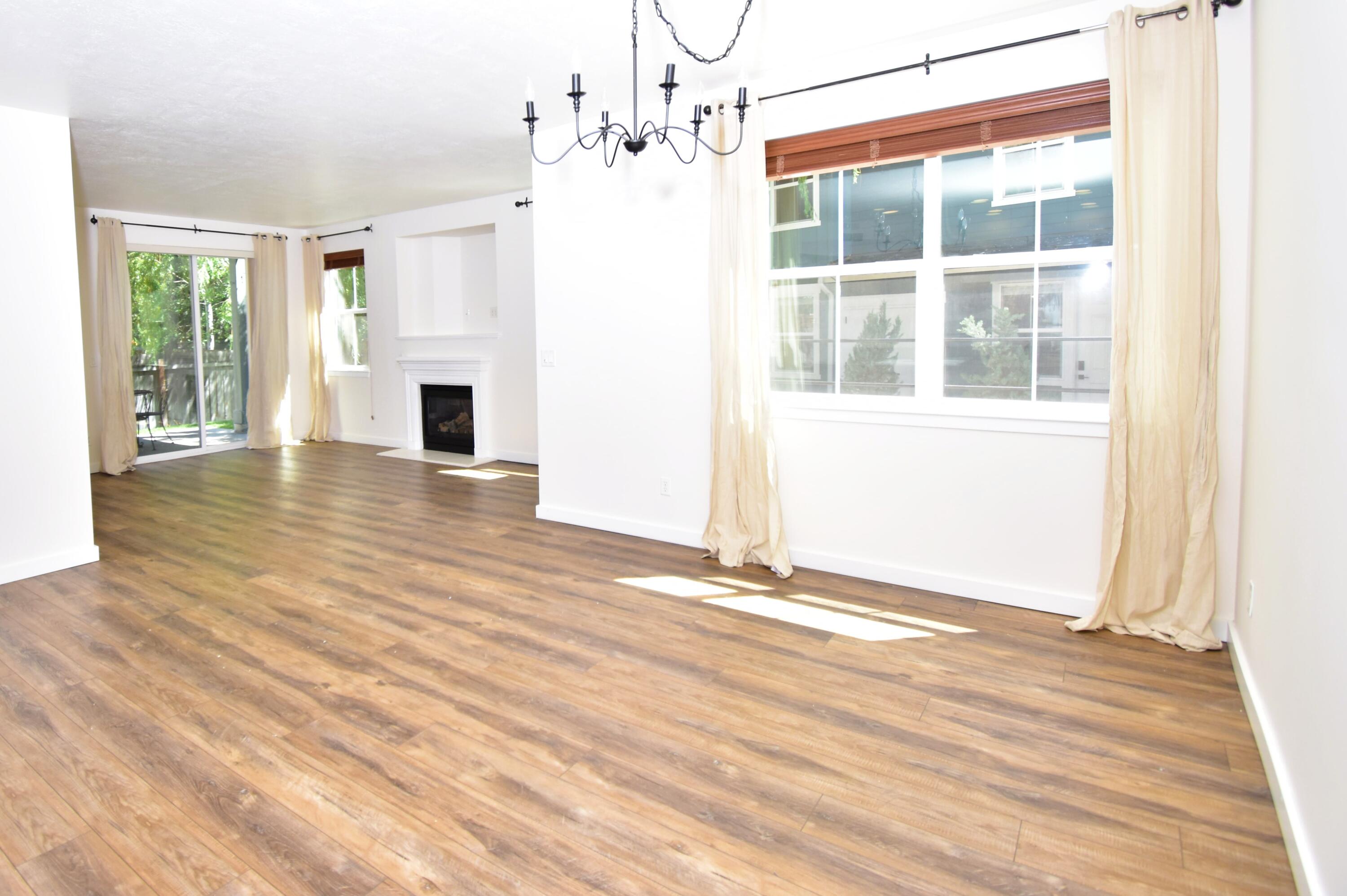 1940 Copper Ranch Lane, Unit A Hailey, ID 83333 - Photo 3 of 16 Dining Area to Living Room